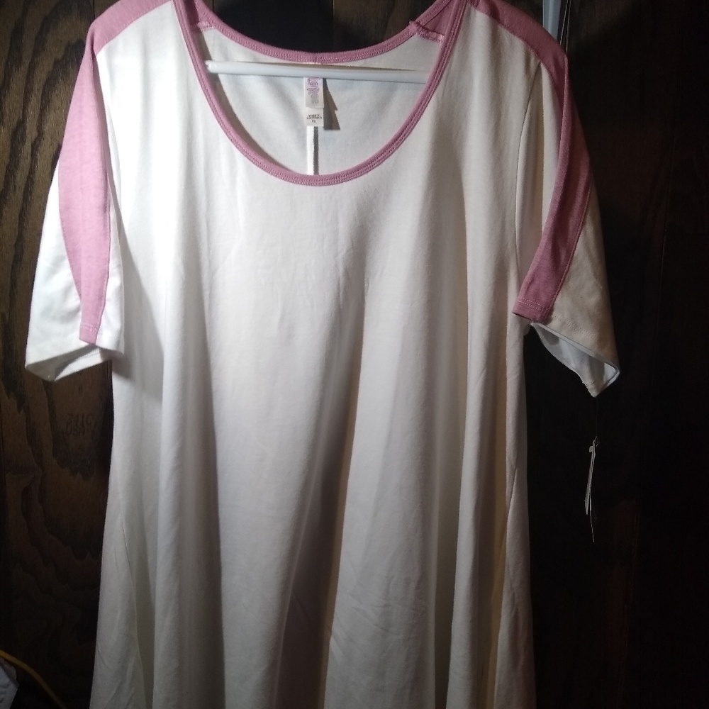 LulaRoe Perfect T Ladies XL